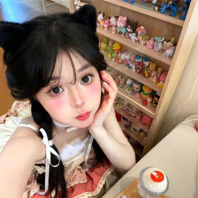 在凡妲的小房间里